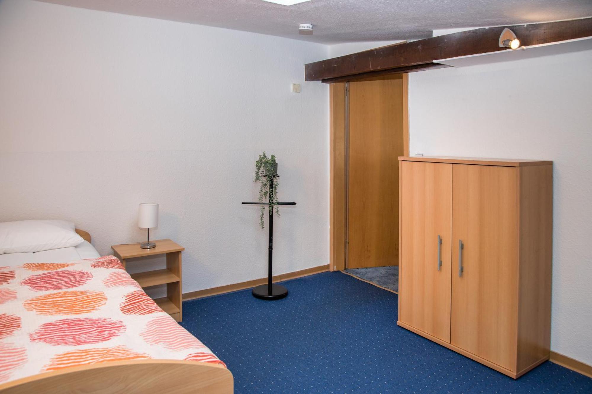 Ferien- & Monteur Maisonette Apartment In Magdeburg, H Bagian luar foto